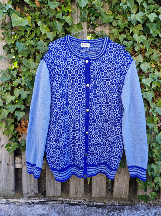 Aunt Dort Team Cardigan